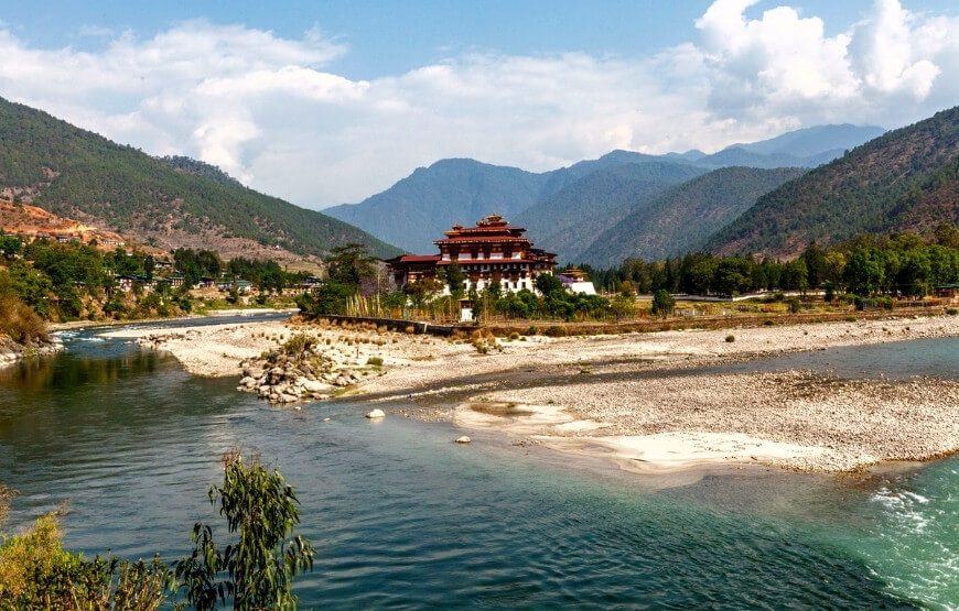 Natural Bhutan – 04 Nights & 05 Days